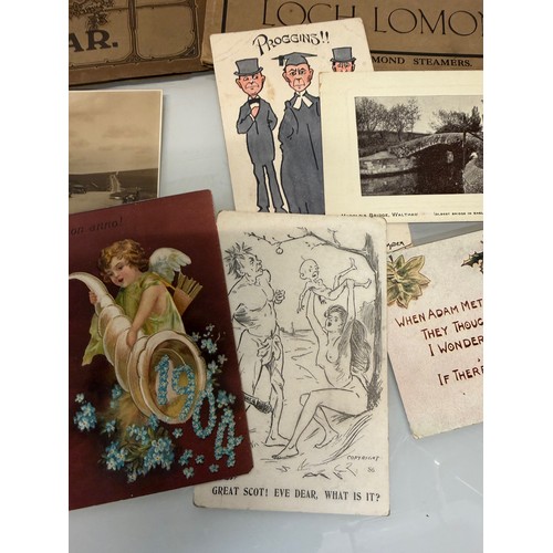 362 - Ephemera, a collection of guides, maps,books, postcards, brochures and programmes.

This lot is avai... 