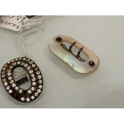 383 - A collection of buckles, from Georgian to Art Deco.

This lot is available for in-house shipping.