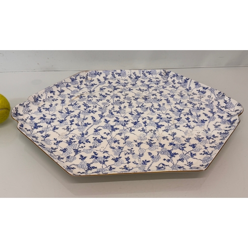 488 - English C20th century ceramics, a large meat platter with a delicate floral design and gilded rim. 4... 