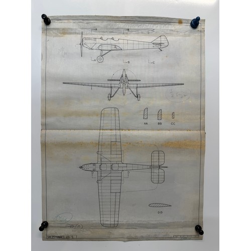 196 - British aviation WWI planes, Vintage aircraft plans on linen of a Miles Hawk M-2, 27cm x 39 cm.

Thi... 