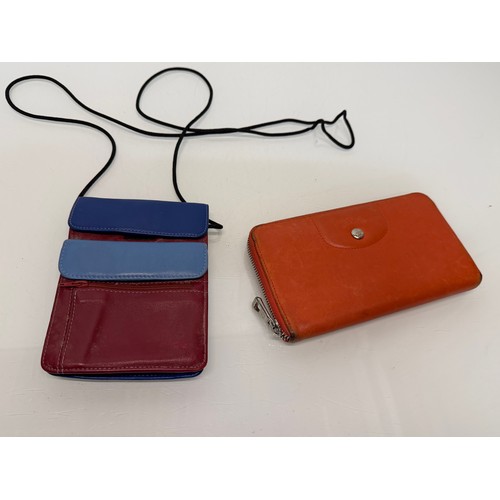 199 - Ladies fashion accessories, a Tula brand purse and a Longchamp purse which is large enough to carry ... 