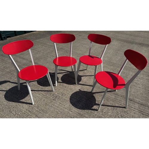 Mid century Plastic dinning chairs indoors or outside nice quality and ...