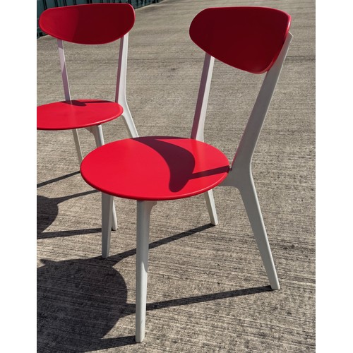 Mid century Plastic dinning chairs indoors or outside nice quality and ...