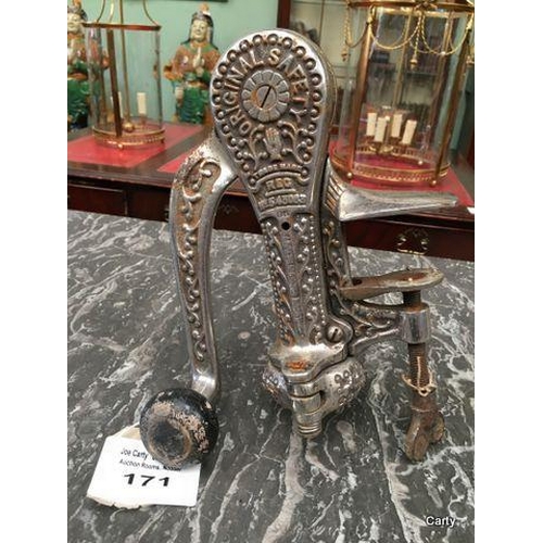 171 - Chrome Table Top Wine Bottle Opener