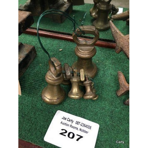 Lot 207       