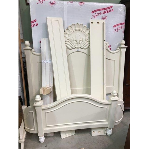 77 - French Carved White Painted 5ft Bed & Base