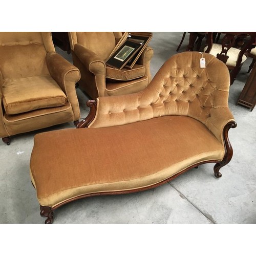 69 - Vict Chaise Lounge