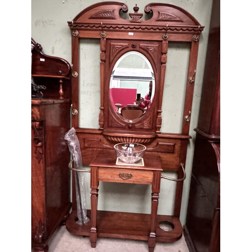 115 - Superb Quality Brass  Furnished Hall Stand & Centre Mirror