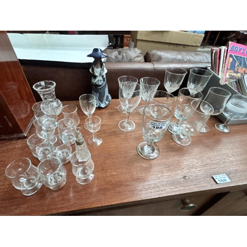 186 - Misc Crystal & Glassware