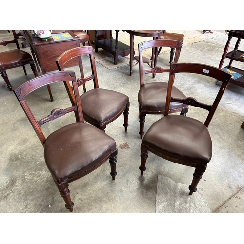 30 - Set of 4 Vict Mahogany Chairs