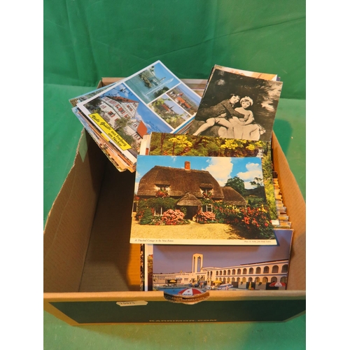 515 - A BOX OF SOCIAL HISTORY THEMED POSTCARDS