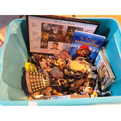 116 - MIXED ITEMS INCLUDING - ACTION FIGURES