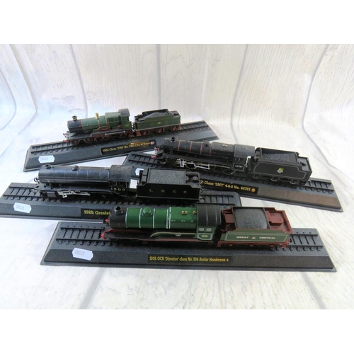 474 - FOUR - MODEL TRAINS