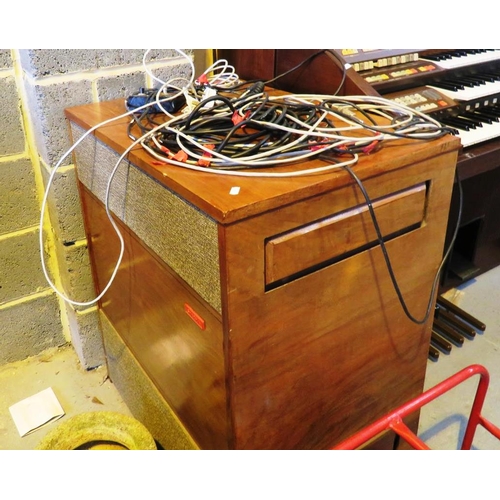 38 - KAWAI ORGAN, SHARMA SPEAKER AND CABLES