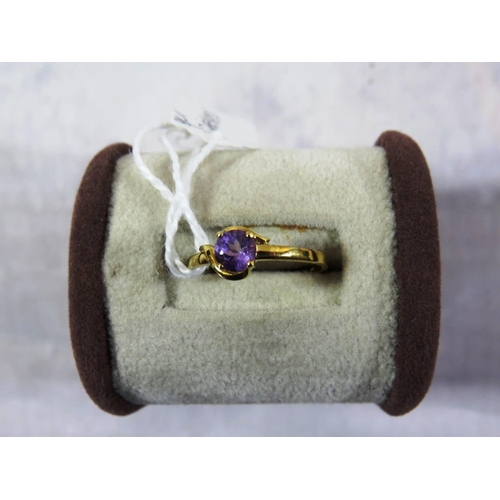 388 - 9CT AMETHYST RING SIZE N