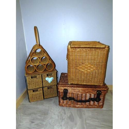 58 - A SELECTION OF WICKER ITEMS, BASKETS, DRAWERS AND WINE RACK