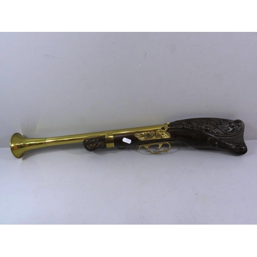 209 - ORNAMENTAL WALL HANGING BRASS AND WOOD BLUNDER BUSS