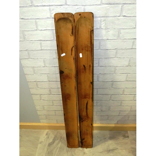 265 - TWO WOODEN BAGUETTE SERVING BOARDS