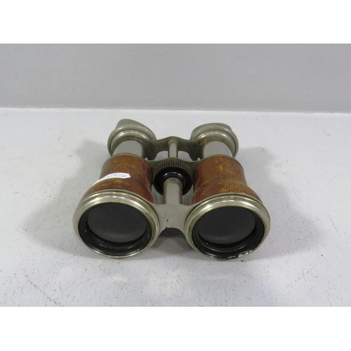 476 - 19TH CENTURY BINOCULARS