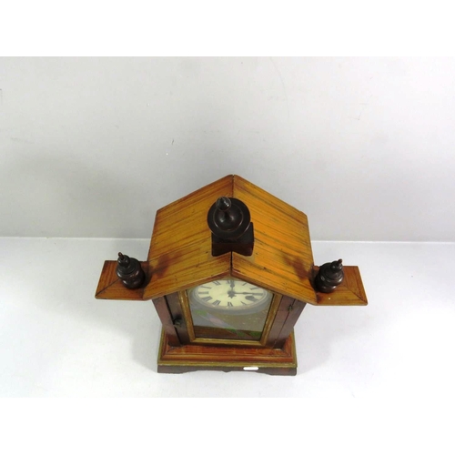 560 - VINTAGE MANTLE CLOCK