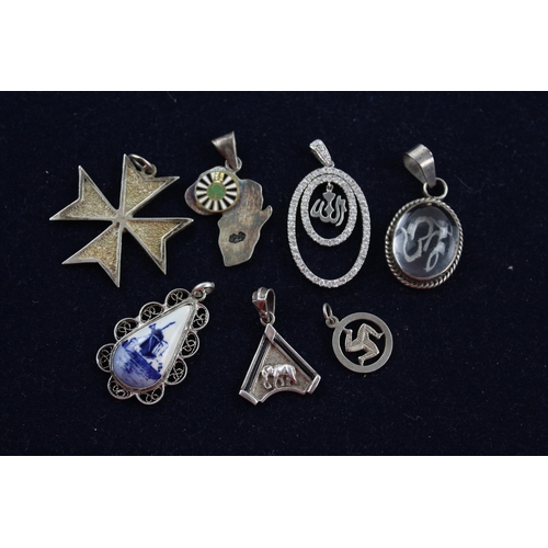 23 - 7 x Mixed Grade Silver PENDANTS inc. Filigree, Delft, Rhinestone, Maltese (37g)