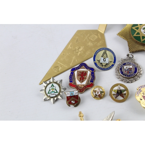 34 - 13 x Vintage MASONIC /RAOB Medals, Jewels, Badges & Trowel Inc. Breast Badge Etc