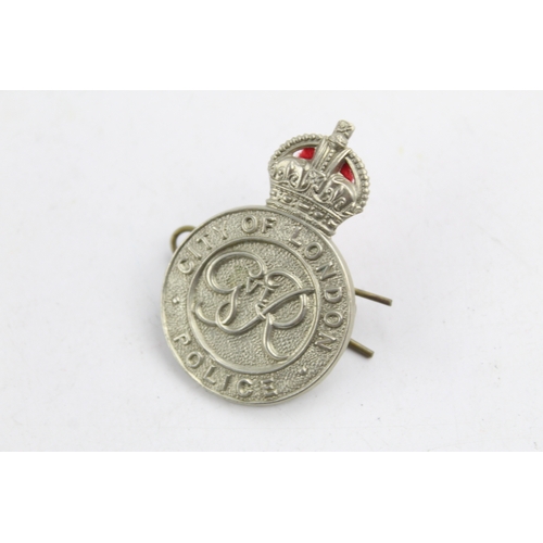 36 - Vintage GV.I City Of London Kings Crown POLICE CAP BADGE