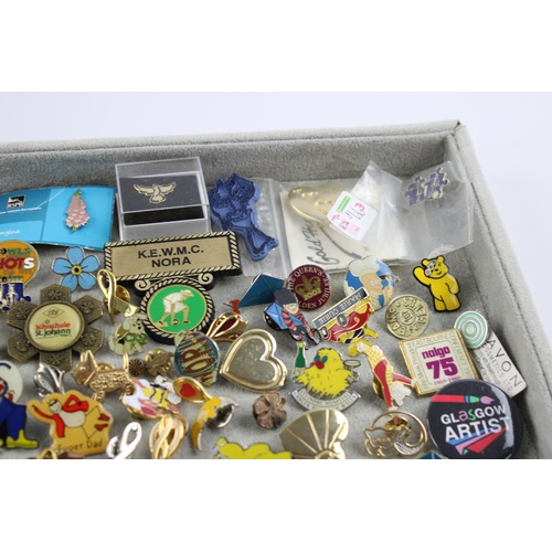 51 - Job Lot 110+ Assorted Vintage Lapel & Pin Badges Inc. Enamel, Advertising Etc