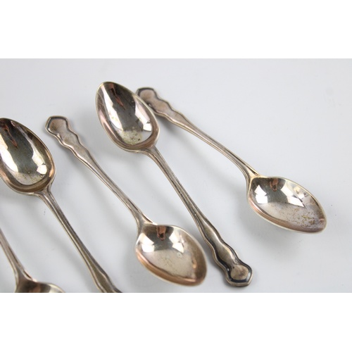 82 - 6 x Antique 1920 Hallmarked Sheffield .925 STERLING SILVER Decorative Spoons 84g