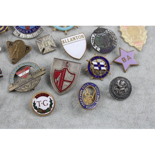 120 - 25 x Assorted Vintage BADGES Inc Enamel, Awards, Commemorative Etc