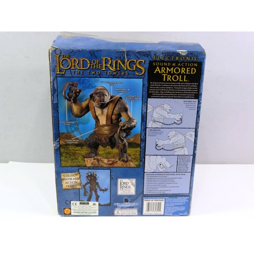 688 - ELECTRICAL LORD OF THE RINGS ARMORED TROLL IN BOX