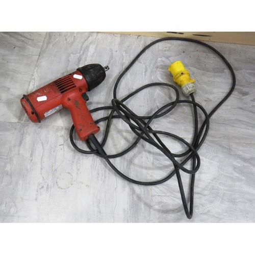 689 - 110V HILTI NUT GUN - WORKING