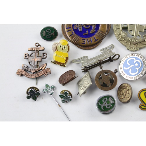 129 - 20 x Vintage GIRL GUIDES, BOY SCOUTS & BOYS BRIGADE Etc Themed Pin BADGES