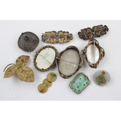 34 - 10 x Antique BROOCHES inc. Carved Jade, Limoges France, Hand Painted, MoP, Coin