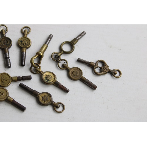 42 - 12 x Antique / Vintage Pocket Watch Keys Various Sizes & Designs