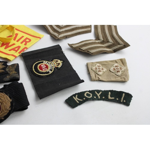 90 - 15 x Assorted Vintage MILITARY Cloth Badges & Armbands Inc Home Front, Army Etc