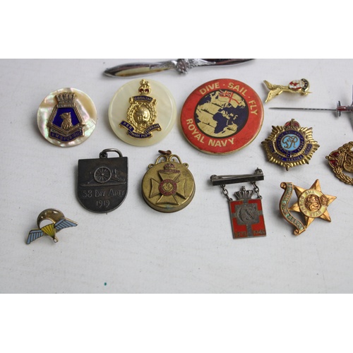 133 - 14 x Vintage MILITARY Lapel Badges Inc WW1, WW2, Military Police, Burma Star Etc