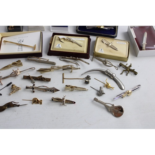 174 - 35 x VINTAGE MENS JEWELLERY Inc. Tie Pins & Clips, Stick Pin, Gold & Silver Tone