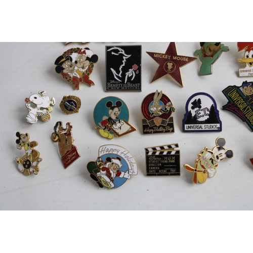 191 - 32 x Assorted CHARACTER Themed Pin BADGES Inc Disney, Enamel, Vintage Etc