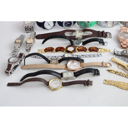 96 - 40 x Assorted Vintage Ladies WRISTWATCHES Quartz Inc Pulsar, Sekonda Etc