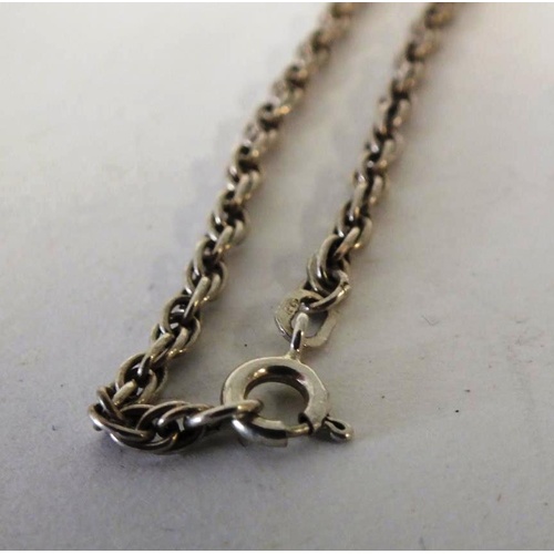 254 - 925 SILVER NECKLACE 17