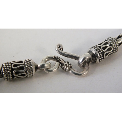 256 - 925 SILVER BYZANTINE BRACELET 8.5