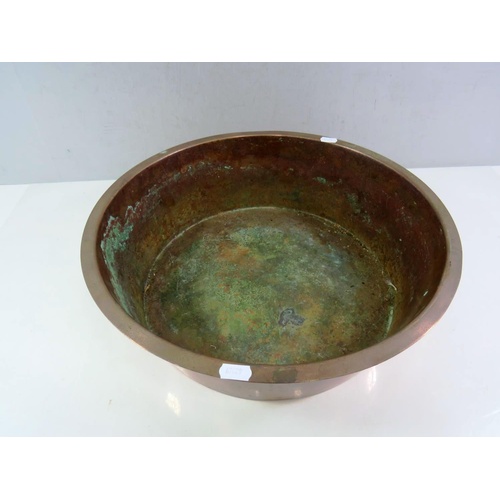 429 - LARGE VINTAGE HEAVY COPPER BOWL