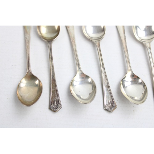 26 - 6 x Vintage Hallmarked 1943 Sheffield STERLING SILVER Teaspoons (73g)