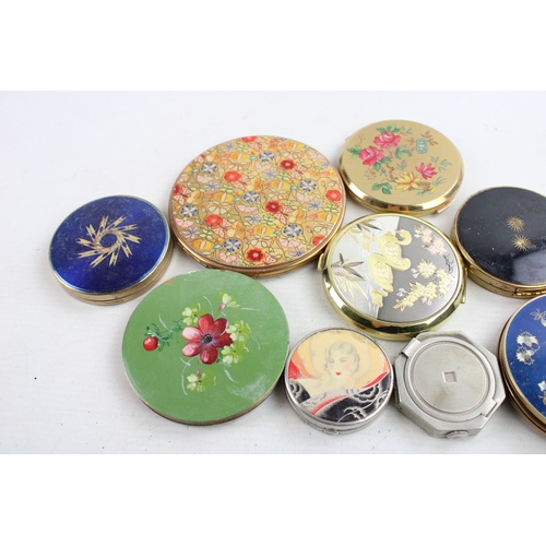 86 - 10 x Assorted Vintage Ladies Vanity COMPACTS Inc Stratton, Enamel, 1920s Etc