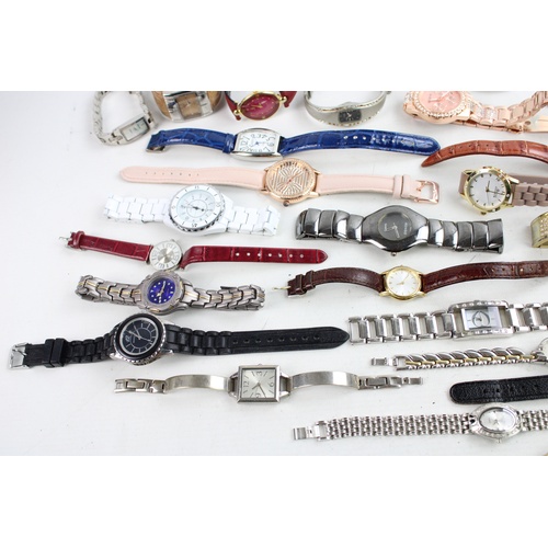 113 - 40 x Assorted Vintage Ladies QUARTZ Wristwatches Inc. Seiko, Accurist Etc