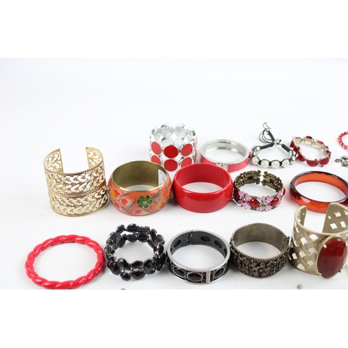 123 - 35 x Vintage & Retro BRACELETS & BANGLES inc Chunky, Statement, Reds, Shamballa