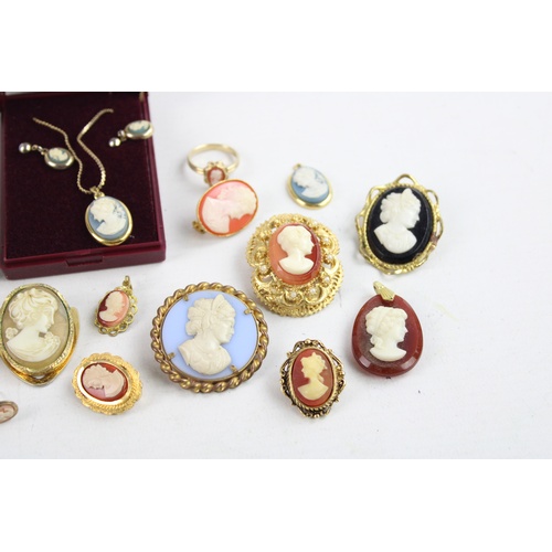 139 - 20 x Costume CAMEO JEWELLERY inc. Statement, Brooches, Necklaces