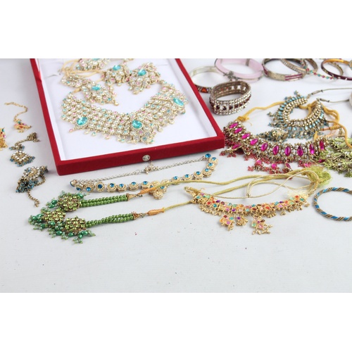 8 - 25 x Vintage EASTERN TRADITION JEWELLERY inc. Stacker, boxed, statement, set