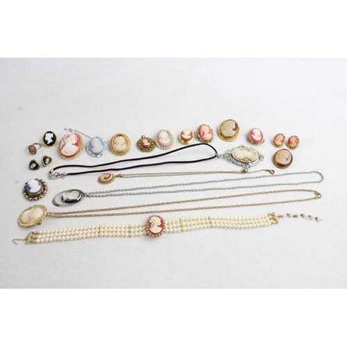 56 - 20 x Costume CAMEO JEWELLERY inc. Statement, Brooches, Necklaces